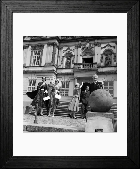 Framed Print : Queen Elizabeth II and Prince Philip, Duke of Edinburgh during their state visit to