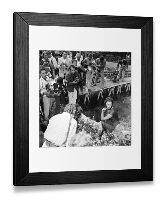 Framed Print : Sophia Loren at the Venice Film Festival. September 1958 Framed Print : Sophia Loren at the Venice Film Festival. September 1958