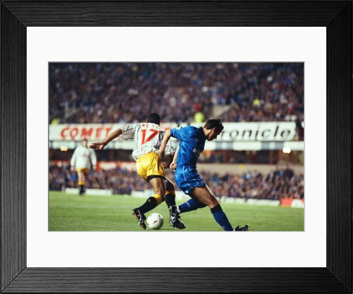 Framed Print : English Premier League match at St James Park. Newcastle United 4 - 2 Sheffield Wednesday Framed Print : English Premier League match at St James Park. Newcastle United 4 - 2 Sheffield Wednesday
