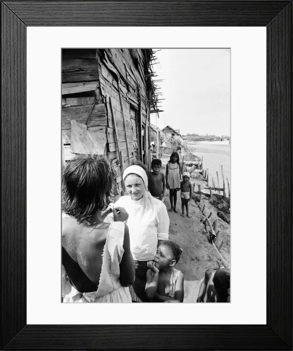 Framed Print : Angela Wallace, British volunteer with the United Nations, aged 21 from Ayr, Scotland Framed Print : Angela Wallace, British volunteer with the United Nations, aged 21 from Ayr, Scotland