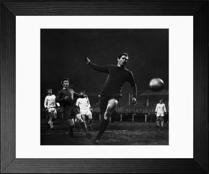 Framed Print : FA Cup Fourth Round replay match at Prenton Park. Tranmere Rovers 2 v Coventry City Framed Print : FA Cup Fourth Round replay match at Prenton Park. Tranmere Rovers 2 v Coventry City