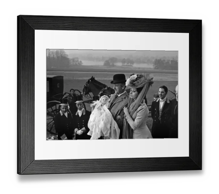Framed Print : Sophia Loren and David Niven filming Lady L'with baby Simon, aged 9 months