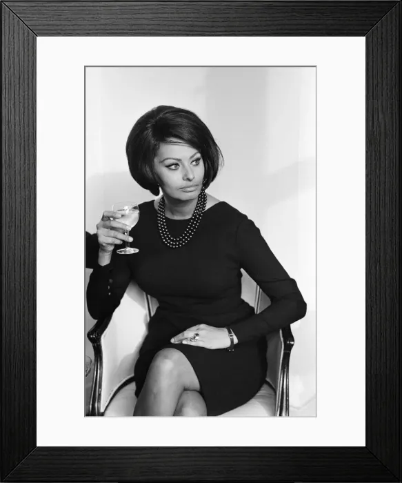 Framed Print : Sophia Loren at a reception in the River Room of the Savoy Hotel Framed Print : Sophia Loren at a reception in the River Room of the Savoy Hotel