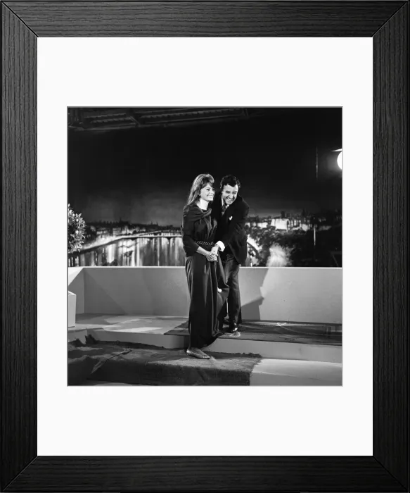 Framed Print : Sophia Loren and Peter Sellers in a scene from the film The Millionairess Framed Print : Sophia Loren and Peter Sellers in a scene from the film The Millionairess