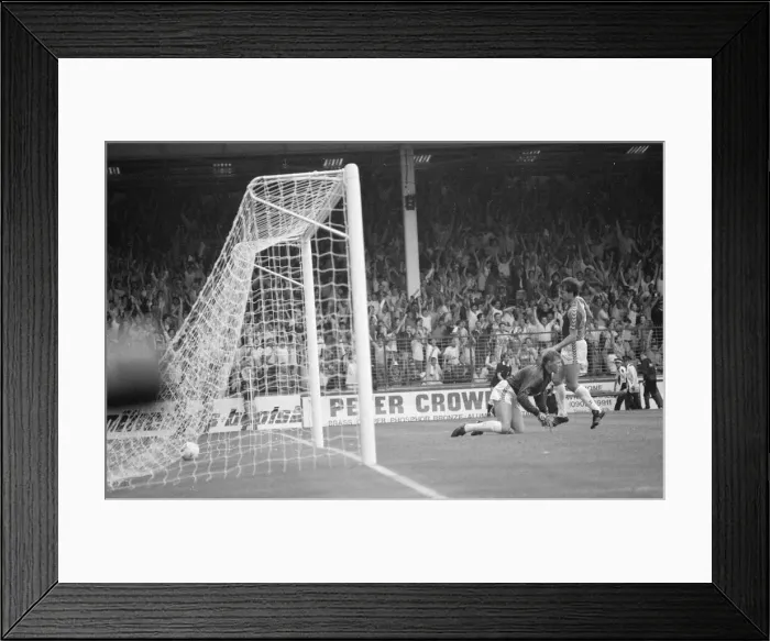 Framed Print : Aston Villa 0-2 Birmingham City, league division 2 match at Villa Park Framed Print : Aston Villa 0-2 Birmingham City, league division 2 match at Villa Park