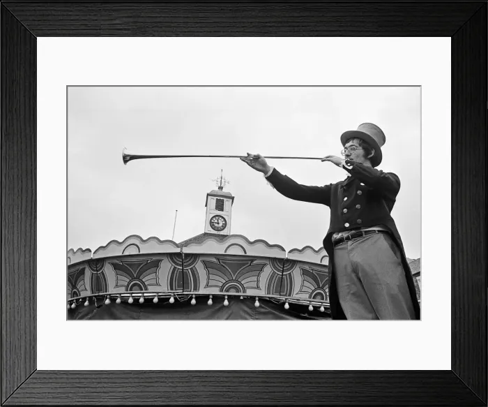 Framed Print : Yarm Fair Riding bounds - 1976 Yarm, North Yorkshire Framed Print : Yarm Fair Riding bounds - 1976 Yarm, North Yorkshire