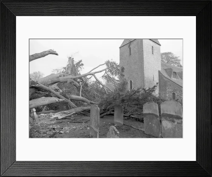 Framed Print : The Great Storm of 1987 - The night of the 15th-16th October - Stories from the Surrey Framed Print : The Great Storm of 1987 - The night of the 15th-16th October - Stories from the Surrey