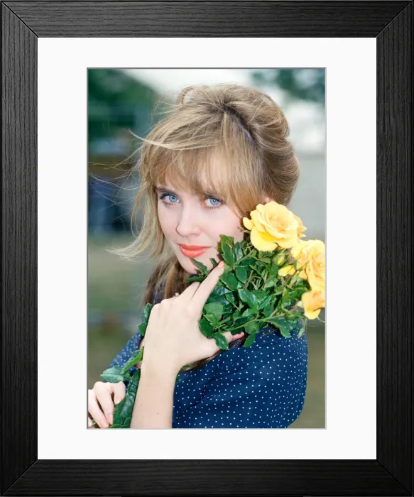 Framed Print : Actress Lysette Anthony. 10th July 1990 Framed Print : Actress Lysette Anthony. 10th July 1990