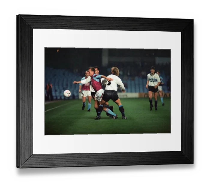Framed Print : UEFA Cup 2nd round 1st leg match, Aston Villa 2 - 0 Inter Milan held at Villa Park Framed Print : UEFA Cup 2nd round 1st leg match, Aston Villa 2 - 0 Inter Milan held at Villa Park