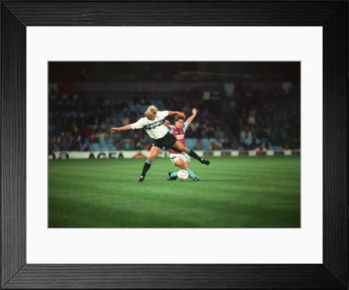 Framed Print : UEFA Cup 2nd round 1st leg match, Aston Villa 2 - 0 Inter Milan held at Villa Park Framed Print : UEFA Cup 2nd round 1st leg match, Aston Villa 2 - 0 Inter Milan held at Villa Park