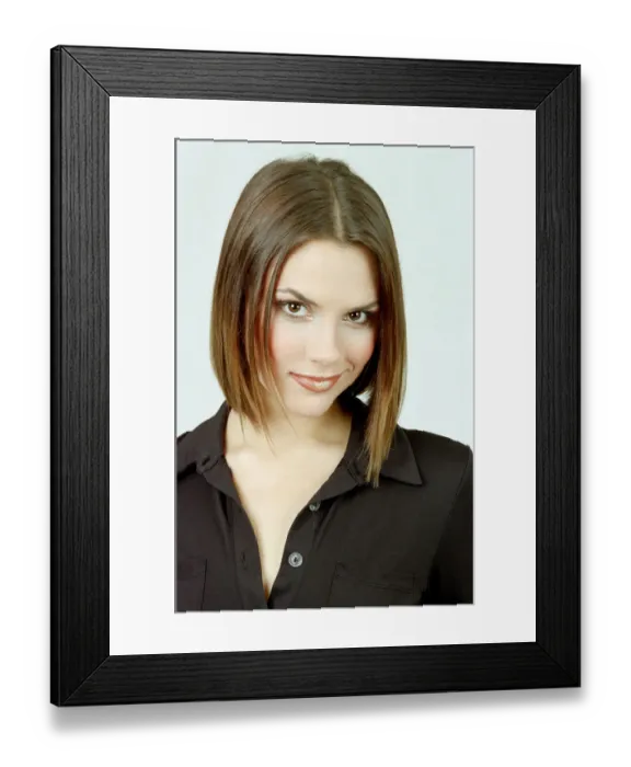 Framed Print : Victoria Adams (later to marry David Beckham in 1999 to become Victoria Beckham)