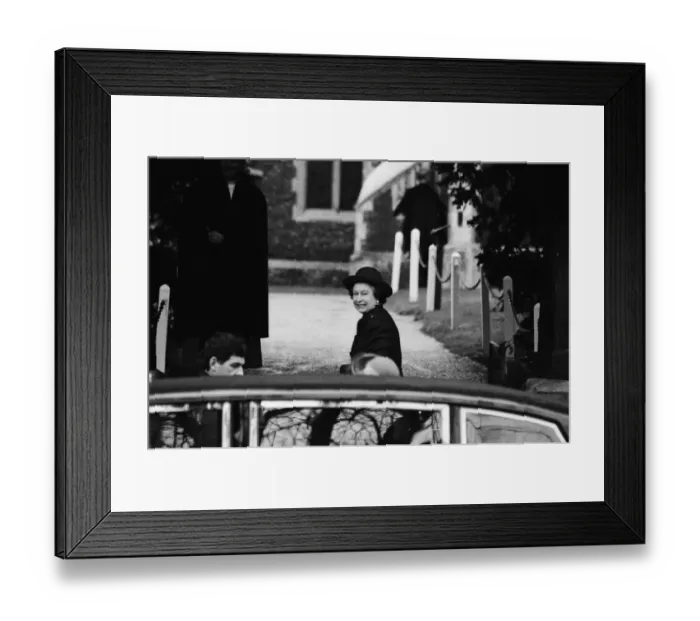 Framed Print : The Royal Family arriving at St Mary Magdalene Church, Sandringham, Norfolk Framed Print : The Royal Family arriving at St Mary Magdalene Church, Sandringham, Norfolk