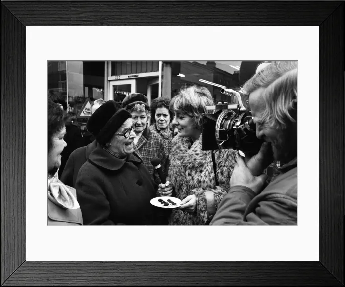 Framed Print : Esther Rantzen filming Thats Life!'. 21st February 1976 Framed Print : Esther Rantzen filming Thats Life!'. 21st February 1976