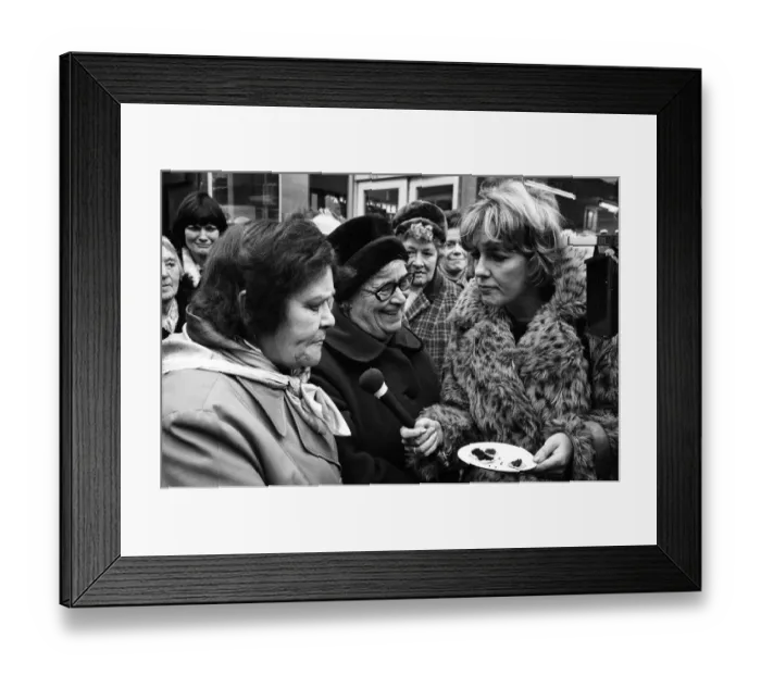 Framed Print : Esther Rantzen filming Thats Life!'. 21st February 1976