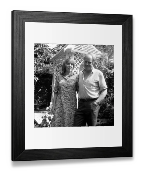 Framed Print : Desmond Wilcox and Esther Rantzen pictured at home. 9th August 1980 Framed Print : Desmond Wilcox and Esther Rantzen pictured at home. 9th August 1980