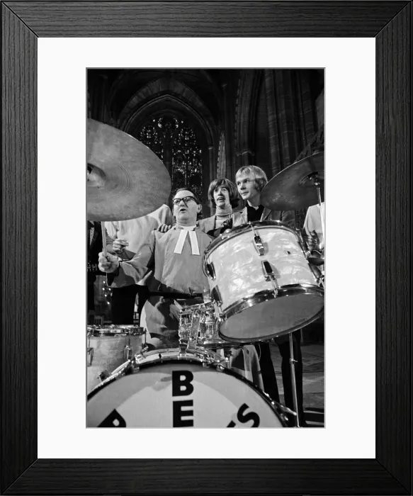 Framed Print : The Bee Gees perform at Liverpool Anglican Cathedral. The Bee Gees are brothers Maurice Framed Print : The Bee Gees perform at Liverpool Anglican Cathedral. The Bee Gees are brothers Maurice