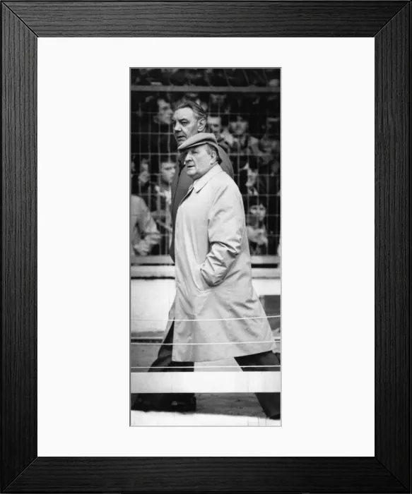 Framed Print : Liverpool manager Bob Paisley and assistant Joe Fagan walk out onto the pitch at Wembley Framed Print : Liverpool manager Bob Paisley and assistant Joe Fagan walk out onto the pitch at Wembley