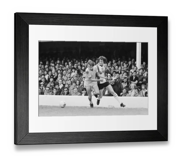 Framed Print : English League Division One match at The Dell. Southampton 2 v Liverpool 3 Framed Print : English League Division One match at The Dell. Southampton 2 v Liverpool 3