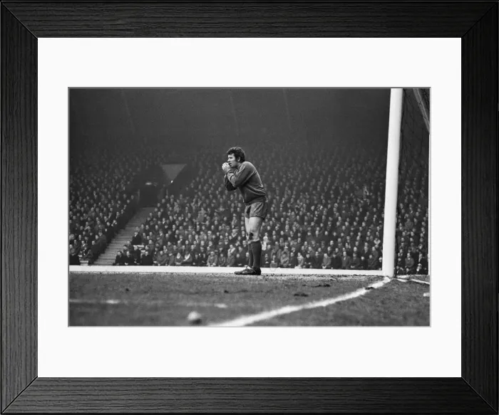 Framed Print : English League Division One match at Anfield. Liverpool 1 v West Bromwich Albion 1 Framed Print : English League Division One match at Anfield. Liverpool 1 v West Bromwich Albion 1