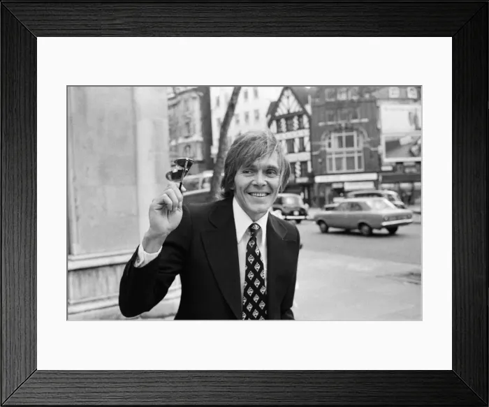 Framed Print : Singer Billy Fury pictured in London today after his discharge from bankruptcy Framed Print : Singer Billy Fury pictured in London today after his discharge from bankruptcy