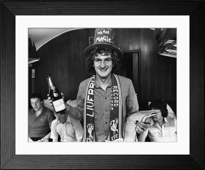 Framed Print : Liverpool footballer Phil Thomspon wearing top hart and club scarf Framed Print : Liverpool footballer Phil Thomspon wearing top hart and club scarf