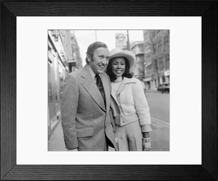 Framed Print : Diahann Carroll, American Singer and Actress, with fiance David Frost Framed Print : Diahann Carroll, American Singer and Actress, with fiance David Frost