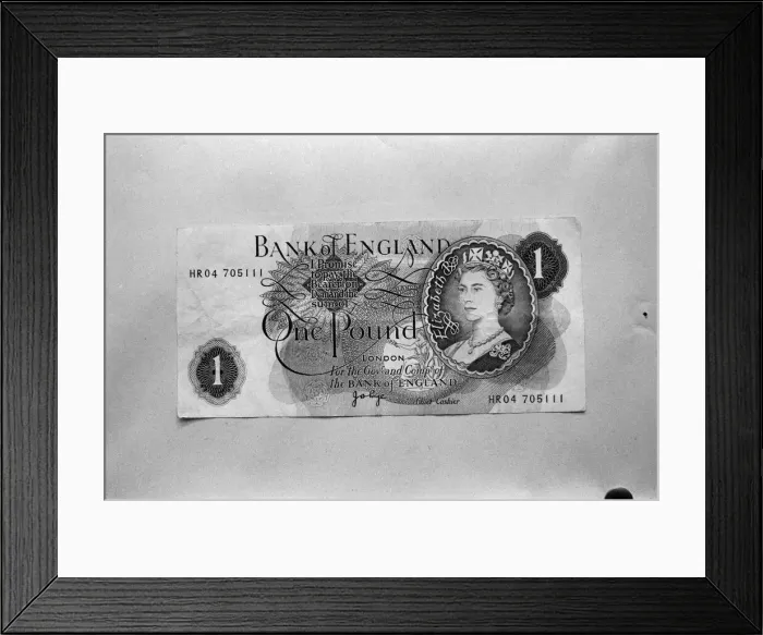 Framed Print : A one pound note. 5th January 1978 Framed Print : A one pound note. 5th January 1978