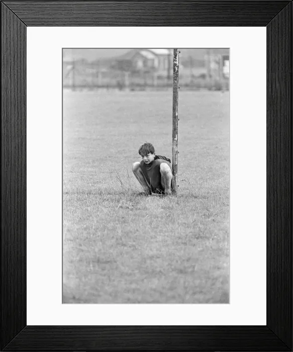 Framed Print : David Bradley, (aged 14) playing the part of Billy Casper, pictured with his Kestral Framed Print : David Bradley, (aged 14) playing the part of Billy Casper, pictured with his Kestral