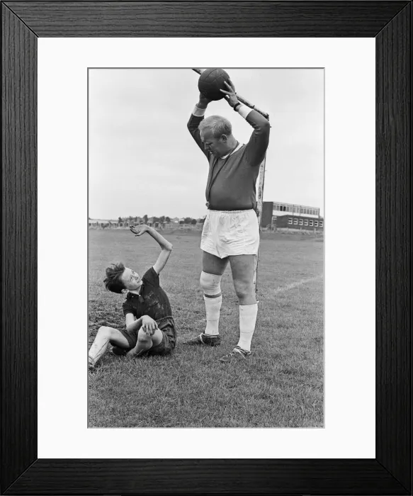 Framed Print : David Bradley, (aged 14) playing the part of Billy Casper, pictured with his Kestral Framed Print : David Bradley, (aged 14) playing the part of Billy Casper, pictured with his Kestral