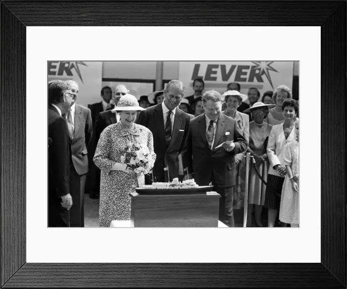 Framed Print : Queen Elizabeth II visits Port Sunlight as part of its 100th birthday celebrations Framed Print : Queen Elizabeth II visits Port Sunlight as part of its 100th birthday celebrations