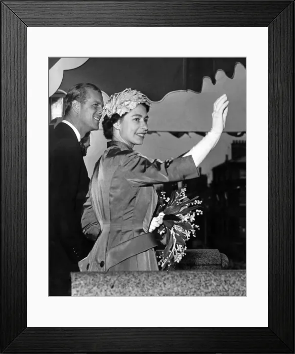 Framed Print : Queen Elizabeth II and Prince Philip, Duke of Edinburgh, visiting Wirral, Merseyside Framed Print : Queen Elizabeth II and Prince Philip, Duke of Edinburgh, visiting Wirral, Merseyside