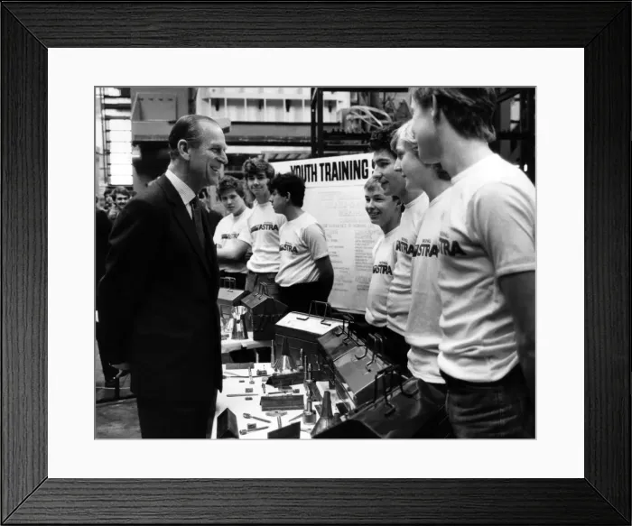 Framed Print : Prince Philip, Duke of Edinburgh, visiting Vauxhall Ellesmere Port factory Framed Print : Prince Philip, Duke of Edinburgh, visiting Vauxhall Ellesmere Port factory