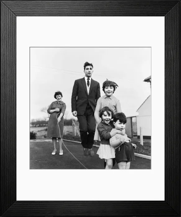 Framed Print : Liverpool footballer Geoff Twentyman at home with his family Framed Print : Liverpool footballer Geoff Twentyman at home with his family