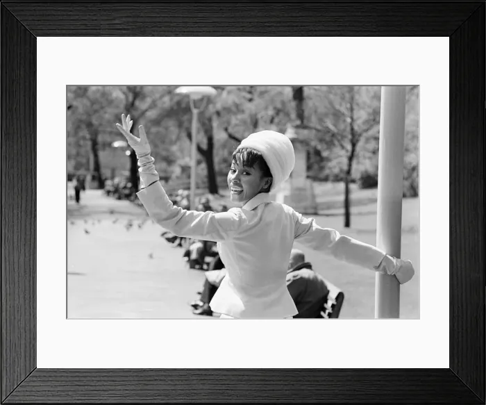 Framed Print : Diahann Carroll, American Singer and Actress, photo-call at Victoria Embankment Gardens Framed Print : Diahann Carroll, American Singer and Actress, photo-call at Victoria Embankment Gardens