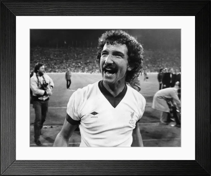 Framed Print : European Cup Semi Final Second Leg match at the Olympic Stadium in Munich Framed Print : European Cup Semi Final Second Leg match at the Olympic Stadium in Munich