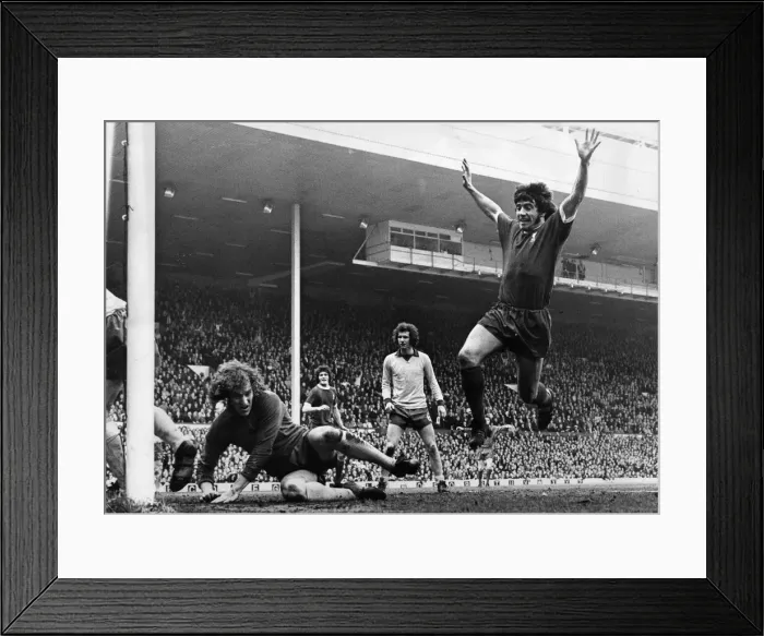 Framed Print : English League Division One match at Anfield. Liverpool 3 v Southampton 2 Framed Print : English League Division One match at Anfield. Liverpool 3 v Southampton 2