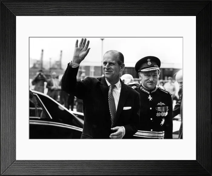 Framed Print : Prince Philip, Duke of Edinburgh arrives at the JM Centre Framed Print : Prince Philip, Duke of Edinburgh arrives at the JM Centre