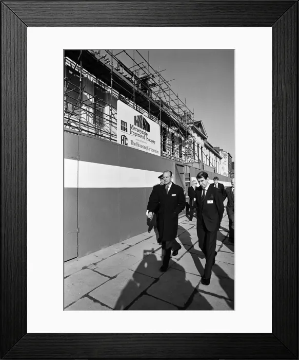 Framed Print : Prince Philip, Duke of Edinburgh visits Wavertree, Liverpool. 20th February 1987 Framed Print : Prince Philip, Duke of Edinburgh visits Wavertree, Liverpool. 20th February 1987