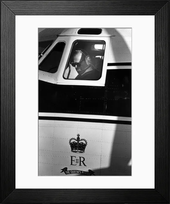 Framed Print : Prince Philip, Duke of Edinburgh sets off for home from Speke Airport after his vibist to Framed Print : Prince Philip, Duke of Edinburgh sets off for home from Speke Airport after his vibist to