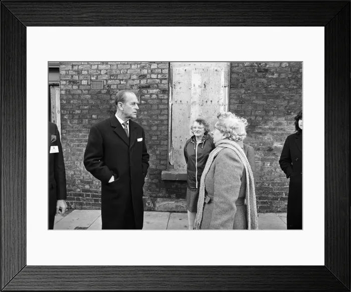 Framed Print : Prince Philip, Duke of Edinburgh visits Wavertree, Liverpool. 20th February 1987 Framed Print : Prince Philip, Duke of Edinburgh visits Wavertree, Liverpool. 20th February 1987