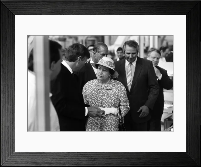 Framed Print : Queen Elizabeth II visits Port Sunlight as part of its 100th birthday celebrations Framed Print : Queen Elizabeth II visits Port Sunlight as part of its 100th birthday celebrations