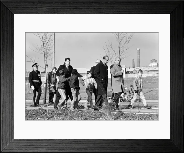 Framed Print : Prince Philip, Duke of Edinburgh visits Wavertree Technology Park, Liverpool Framed Print : Prince Philip, Duke of Edinburgh visits Wavertree Technology Park, Liverpool