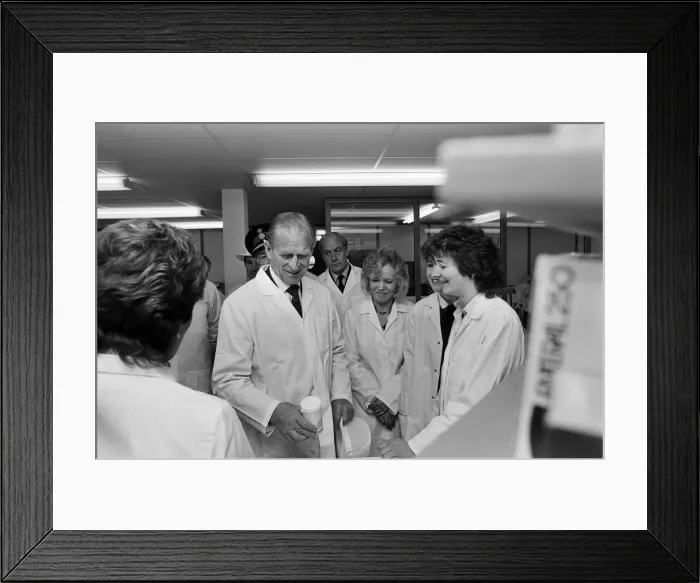 Framed Print : Prince Philip, Duke of Edinburgh visits Wavertree Technology Park, Liverpool Framed Print : Prince Philip, Duke of Edinburgh visits Wavertree Technology Park, Liverpool