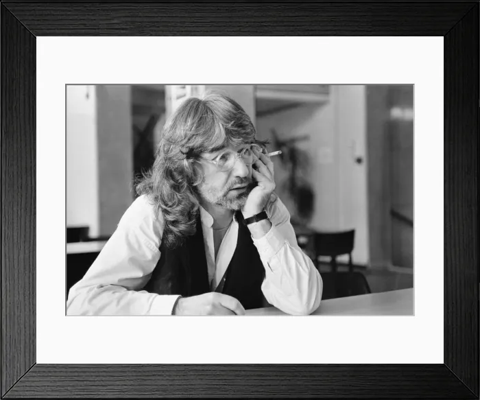 Framed Print : Liverpool dramatist, lyricist and composer Willy Russell pictured at the Liverpool
