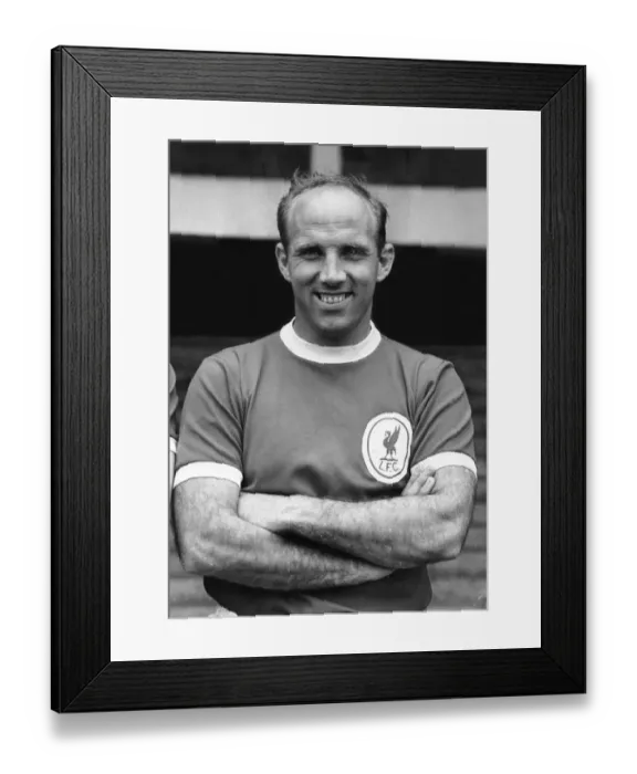Framed Print : Liverpool footballer Ronnie Moran poses for pre-season photocell at Anfield