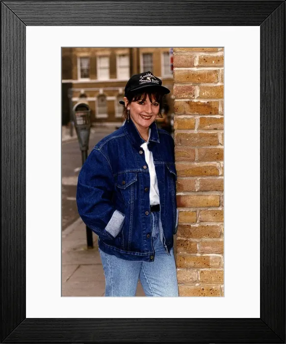 Framed Print : Brenda Blethyn Maigret Actress in London Dbase