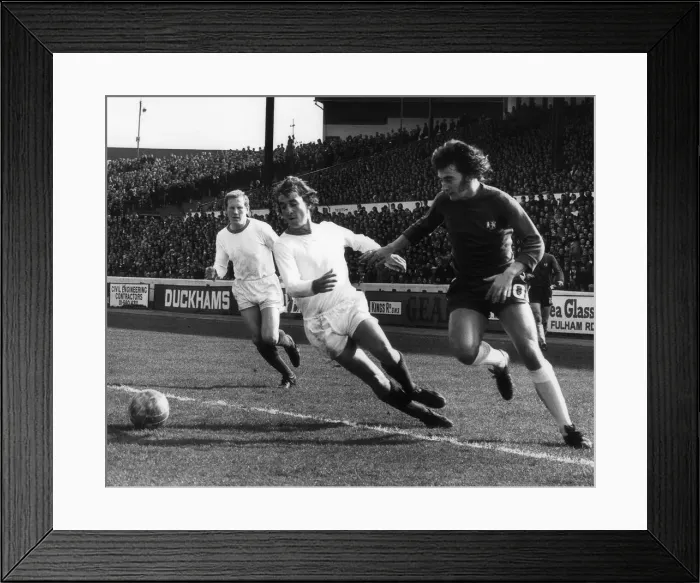 Framed Print : Chelsea v Crystal Palace Division One Football Steve Kember of Palace left Framed Print : Chelsea v Crystal Palace Division One Football Steve Kember of Palace left
