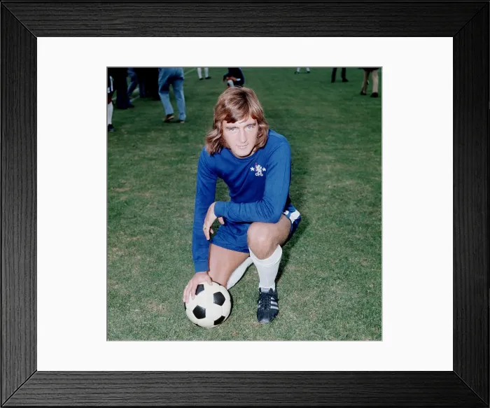 Framed Print : Alan Hudson of Chelsea Football Club July 1972 Framed Print : Alan Hudson of Chelsea Football Club July 1972