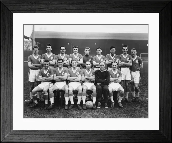 Framed Print : Liverpool Football team pose for a group photograph with their manager Bill Shankly Framed Print : Liverpool Football team pose for a group photograph with their manager Bill Shankly