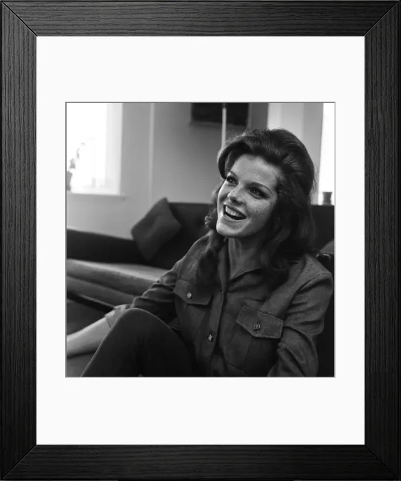 Framed Print : Samantha Eggar, British actress is interviewed by Donald Zec, Daily Mirror Journalist Framed Print : Samantha Eggar, British actress is interviewed by Donald Zec, Daily Mirror Journalist